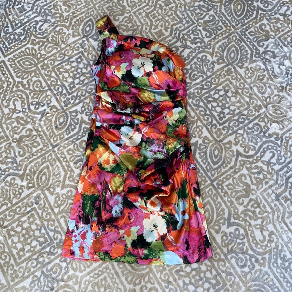 Pretty floral one shoulder dress!
